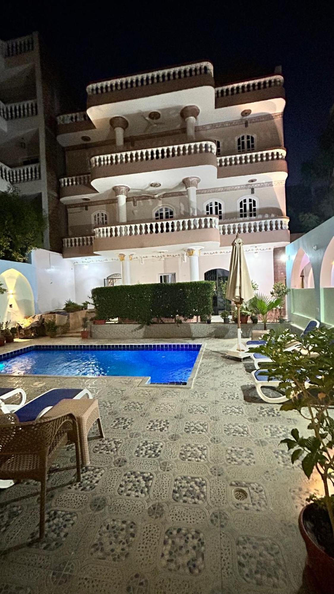 Luxor Palace Apartments Exterior photo